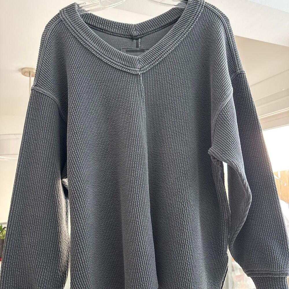 Aerie Women's Grey Oversized Sweater